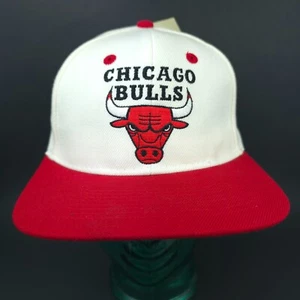 VTG Drew Pearson Chicago Bulls One Size White Red Snapback Hat Cap - Picture 1 of 12