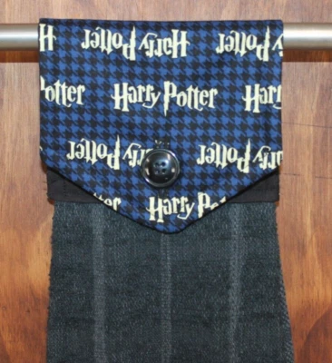 TOALLA DE MANO HARRY POTTER ESTAMPADO NEGRO Y AZUL HECHA A MANO COLGANTE TOALLA DE COCINA ALGODÓN Foto 1 de 4