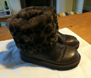 Scarpa ugg bambina k/1017400/che tendenze store - Stileo.it