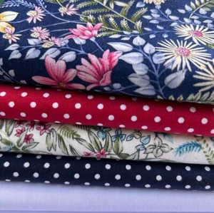 Rose & Hubble 100% Cotton Fabrics  Navy & Red  5 Fat Quarter Bundle AM20 - Picture 1 of 1