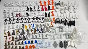 Star Wars Comando Esercito Uomo Lotto 157 Pezzi Con Lotto Figurine E Navi - Foto 1 di 4
