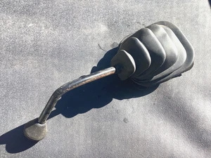 1986 Ford F-150 Transfer Case 4WD Shifter & Boot     OEM Used    AOD / NP208 - Bild 1 von 7