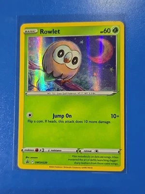 Rowlet SWSH220 SWSH: Sword & Shield Promo Cards Holo - Image 1 of 3
