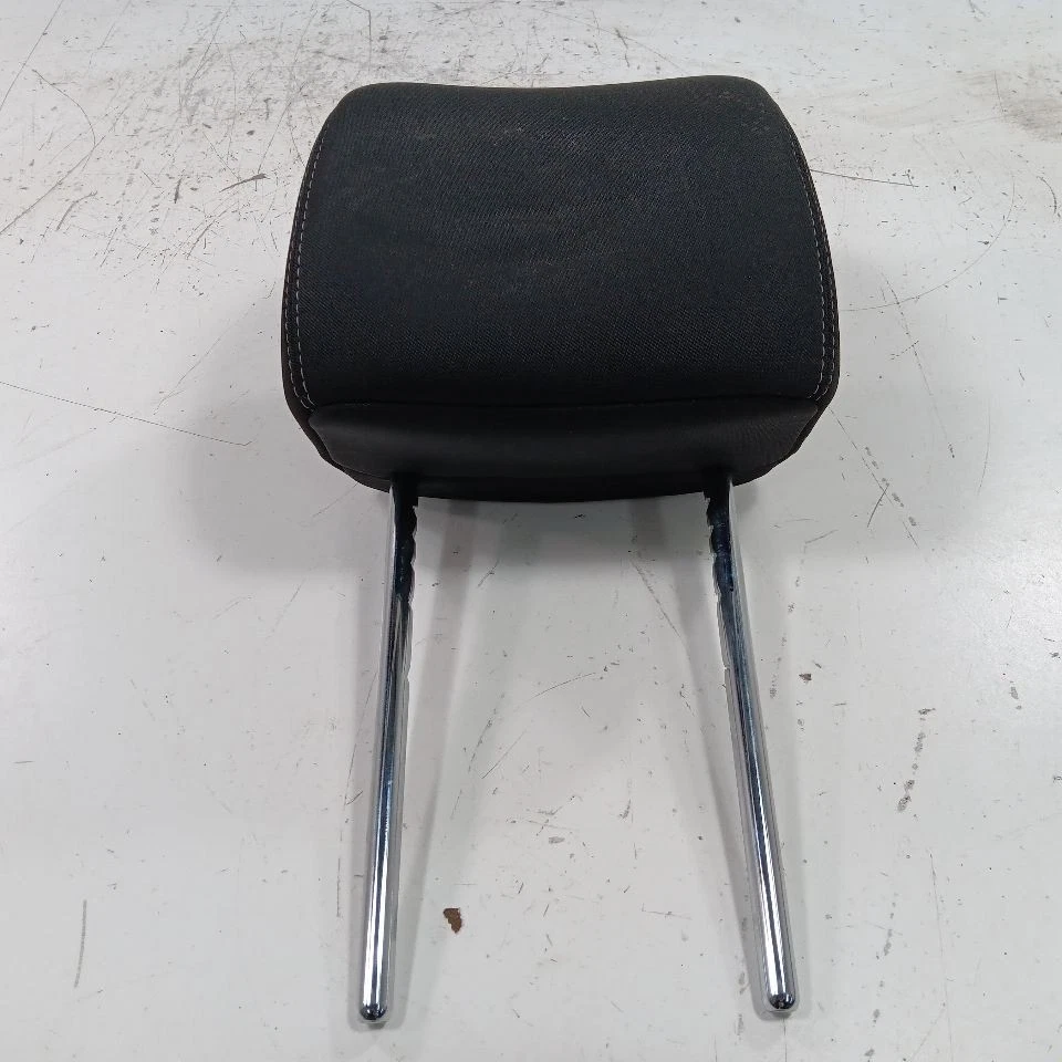 Reposacabezas asiento Kia Sportage reposacabezas delantero 2022 2021 2020 2019 2018 Foto 1 de 4
