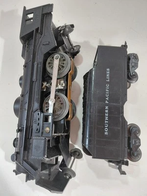 Marx 666 O Gauge Model Railroad 2-4-2 Steam Engine w/Southern Pacific Tender B - Image 1 of 4