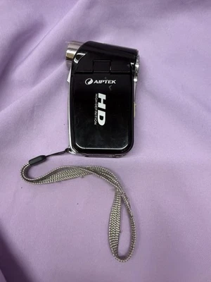 Aiptek Handheld HD Camcorder V5V 8 MP Black Voice Recorder! Works Great! - Image 1 of 4