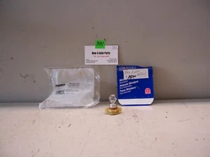 5202 WAGNER FOG LAMP BULB - Picture 1 of 6