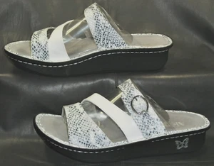 Alegria Colette Mujer Serpiente Estampado Blanco Cuero Mula Sandalia Zapatos Talla 39 EUR - Imagen 1 de 6