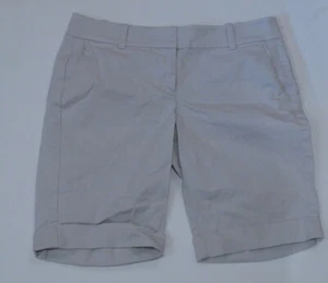 Ann Taylor hellbraun Bündchen Baumwollmischung Damen vorne flach Shorts Gr. 6p - Bild 1 von 7