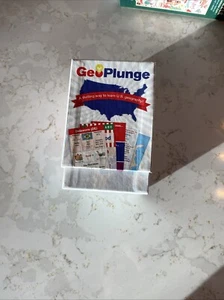 NEW GeoPlunge: A Thrilling Way to Learn US Geography 2015 Educational Card Game - Picture 1 of 5