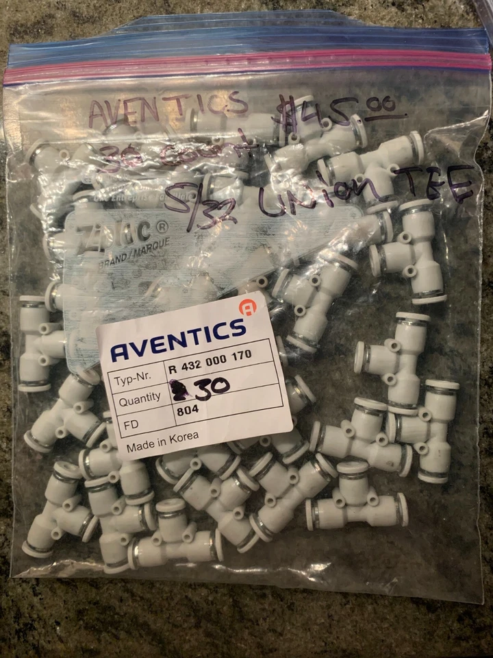 5/32 Push to Connect Union Tee 30 Pack  - Image 1 of 1