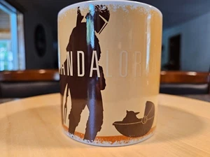 RIESIGE Star Wars Tasse 24 Unzen The Mandalorian Keramik Gelb Silhouette Kaffeetasse Tasse - Bild 1 von 12