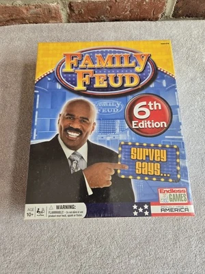 Family Feud 6ta Edición Juego de Mesa EE. UU. 10+ Steve Harvey Precintado NUEVO Juegos Infinitos Foto 1 de 4