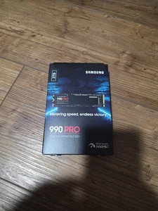 New Samsung 990 PRO 2TB Internal SSD PCle Gen 4x4 NVMe MZ-V9P2T0B/AM - Afbeelding 1 van 1
