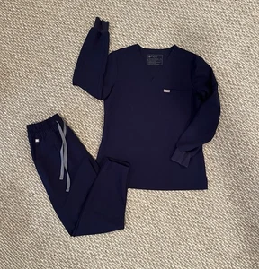 FIGS 2 Piece Set XS Navy Blue Catarina Long Sleeve Top XS/P Pants - Picture 1 of 14