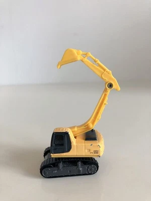 No9 Komatsu Hydraulic Excavator PC200 o1 - Image 1 of 4
