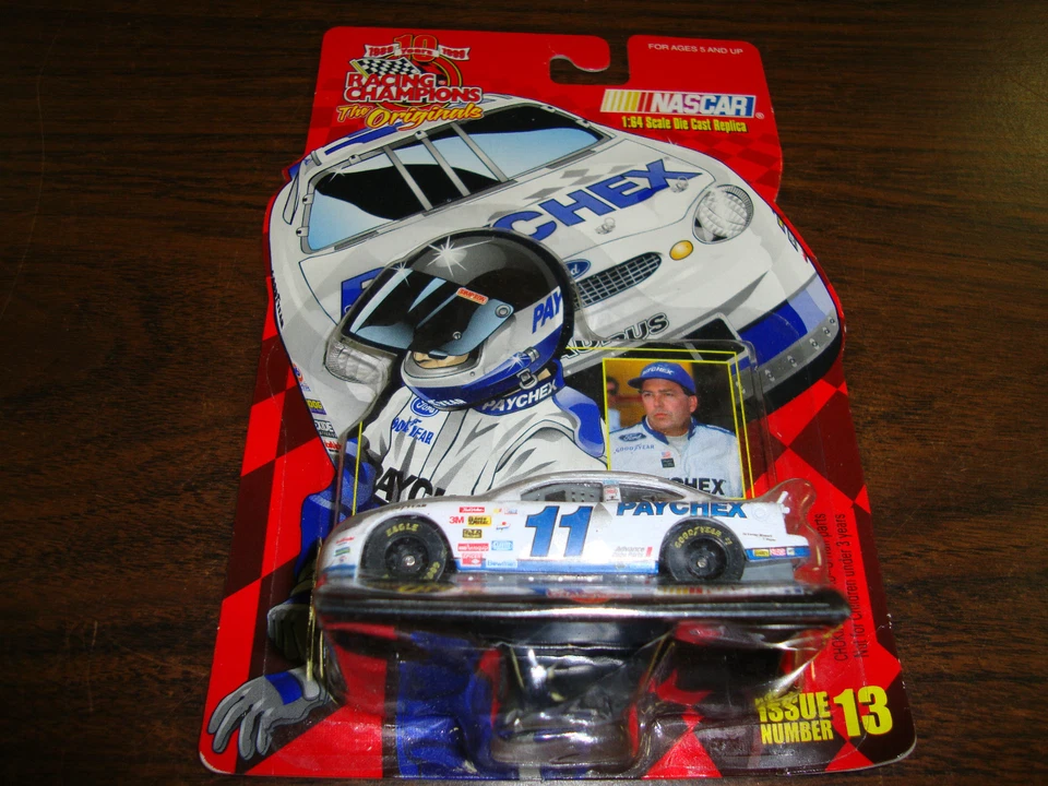 Brett Bodine---Los Originales---Diecast Escala 1:64--Tarjeta y Soporte--Edición #13--1999 Foto 1 de 1