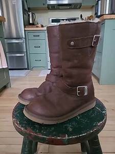 UGG Kensington Pull On Winter Boots Biker Shearling Brown Leather Womens Sz 6 - Picture 1 of 11