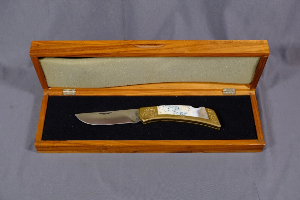 Navaja de Bolsillo Plegable Gerber Agate Stone Limited 0056 Deportista Grande Caza Foto 1 de 4