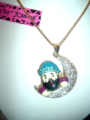 Colar pingente de ouro Betsey Johnson cristal multicolorido Papai Noel na Lua novo com etiquetas - Imagem 1 de 4