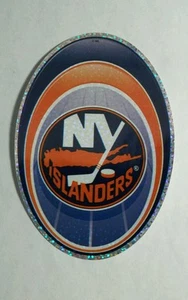 NHL NY ISLANDERS HOCKEY SPORT OVAL 3x4 METALLIC FUN STICKER - Picture 1 of 2