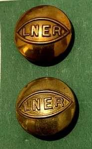 LNER BRITISH RAIL KNÖPFE X 2 VINTAGE alter Stil SCHNELLER VERSAND - Bild 1 von 2