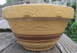 Vintage YELLOWARE Roseville Crock USA 8” Brown Stripe MIXING BOWL Yellow Ware - Picture 1 of 12