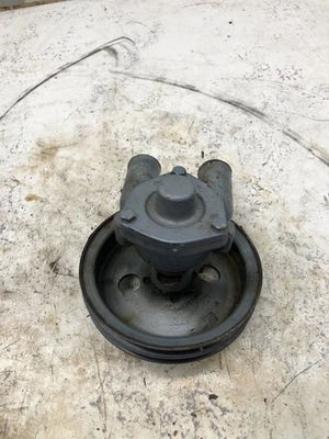 Yamaha Sterndrive 5.7 L 350 V8 GM motor barco marino bomba de agua de mar crudo Foto 1 de 4