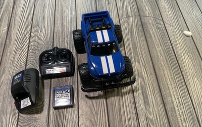 Camión Nikko Azul Dodge Ram R/C con Control Remoto *PROBADO* Cargador Batería Paquete Foto 1 de 4