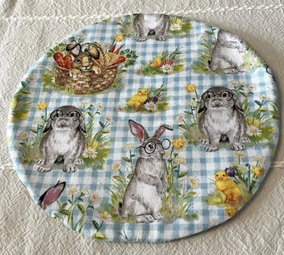 "Pascua Primavera Verano Hot Pad Trivet Centro de mesa Conejito Pollo Guinga Redondo 9,5""" Foto 1 de 4