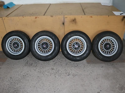 BMW E10,E6 und E21 original Alpina Felgen 6,5x13 ET6 & Reifen Toyo 205/60R13 88V - Bild 1 von 4