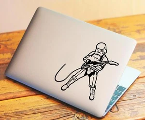 Pegatina de calcomanía de vinilo para computadora portátil Rock Stormtrooper se adapta a MacBook de 13"" o a tu talla - Imagen 1 de 3
