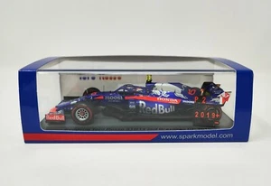 SPARK 1/43 S6047 TORO ROSSO HONDA STR14 P・Gasly 2° GP del Brasile 2019 - Foto 1 di 7