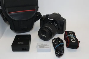 Canon EOS 550D DSLR + 18-55mm IS Objektiv nur 5932 !!! Auslösungen - Bild 1 von 17