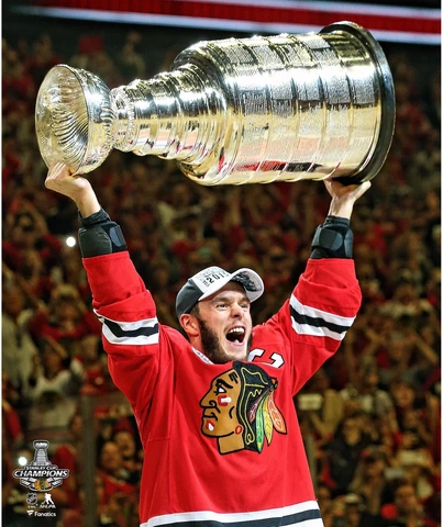 Jonathan Toews Chicago Blackhawks 2015 SC Champs Raising Cup 8" x 10" Photo Cover