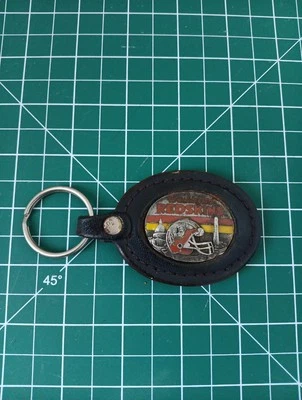 Vintage NFL Washington Redskins Keychain USA Made Fine Pewter Leather Licensed  - Imagem 1 de 4