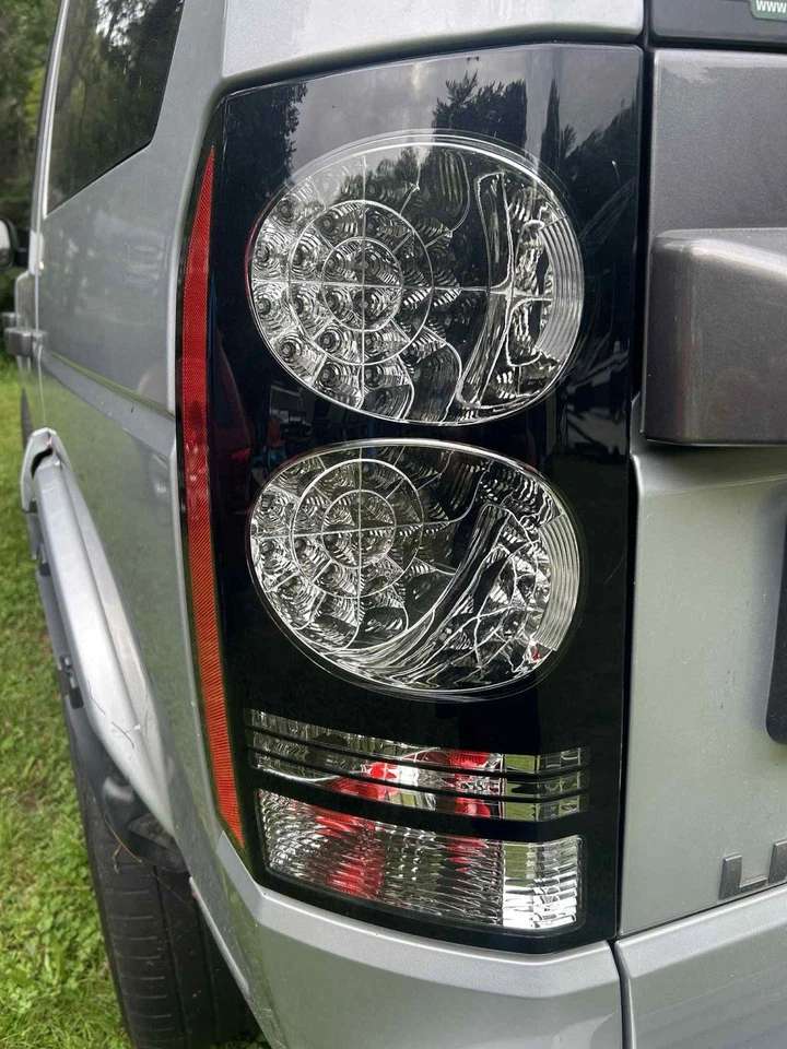 Land Rover LR4 LR4s 2010 2011 2012 2013 luz trasera izquierda del lado del conductor OEM  Foto 1 de 1