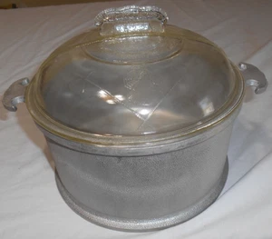 Vintage Guardian Service Ware 4? Quart 8 7/8" Pot Roaster-Soup Pan W/Glass Lid - Picture 1 of 16
