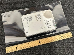 Disque dur SAS HP ST14000NM0048 14 To (à l'unité) - Photo 1/3