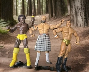 L2003 WWE Ted DiBiase Jr. Figuren JAKKS Jamaikaner 3 Stück - Bild 1 von 1