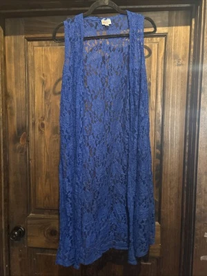 Lularoe Joy, talla pequeña. Encaje floral, azul real. Foto 1 de 2