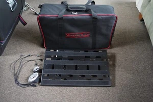 Voodoo Lab Dingbat Large Pedalboard w/ 12-Output Isolated Power Supply - Picture 1 of 9