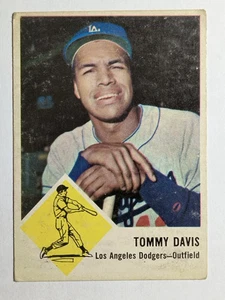 Fleer #40 1963 Tommy Davis (en muy buen estado) - Imagen 1 de 2