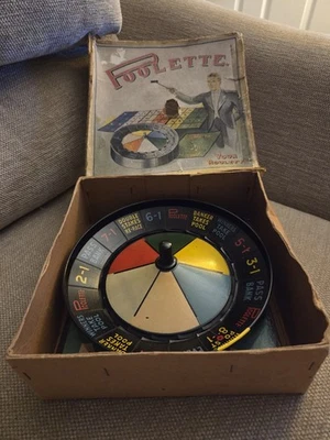 RARE VINTAGE 1930'S POOLETTE ROULETTE GAME - BOXED, INSTRUCTIONS & BALL BEARINGS - Image 1 of 4