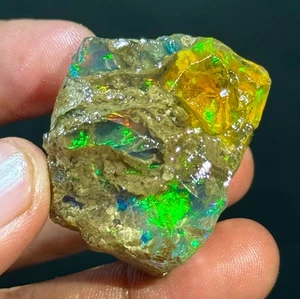 Ópalo de fuego múltiple crudo 131 quilates AAA+ ópalo etíope natural áspero ópalo Welo piedra preciosa - Imagen 1 de 8
