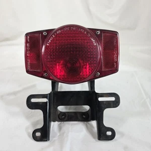 Fanale posteriore vintage Honda OEM Stanley HM-16RC 1972-1976 CB CL SL 350 360 450 500 - Foto 1 di 11