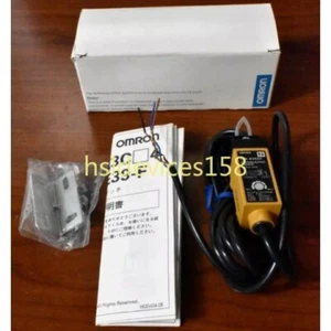 1PC New Omron E3S-X3CE4 Photoelectric Switch Free Shipping E3SX3CE4 - Picture 1 of 3