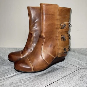 Antelope 582 Topaz Women's Tan Brown Leather Wedge Boot Metal Accents Sz 37 7 - Picture 1 of 10