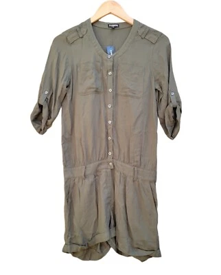 Nuevo con etiquetas $69 Express verde oliva mameluco militar talla XS. Foto 1 de 4