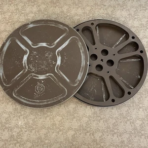 Vintage Goldberg Bros 16 mm Filmaufnahme Spule und Kanister 13,75" 1600 Fuß - Bild 1 von 8